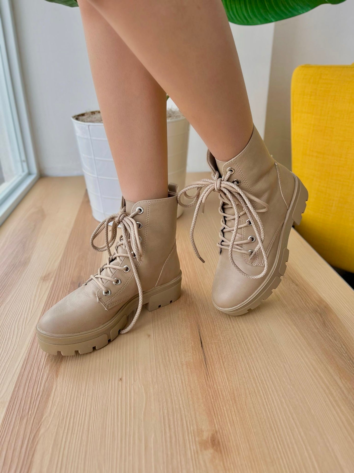 Valeria Boot 5,7,11 - Stela The Shoetique