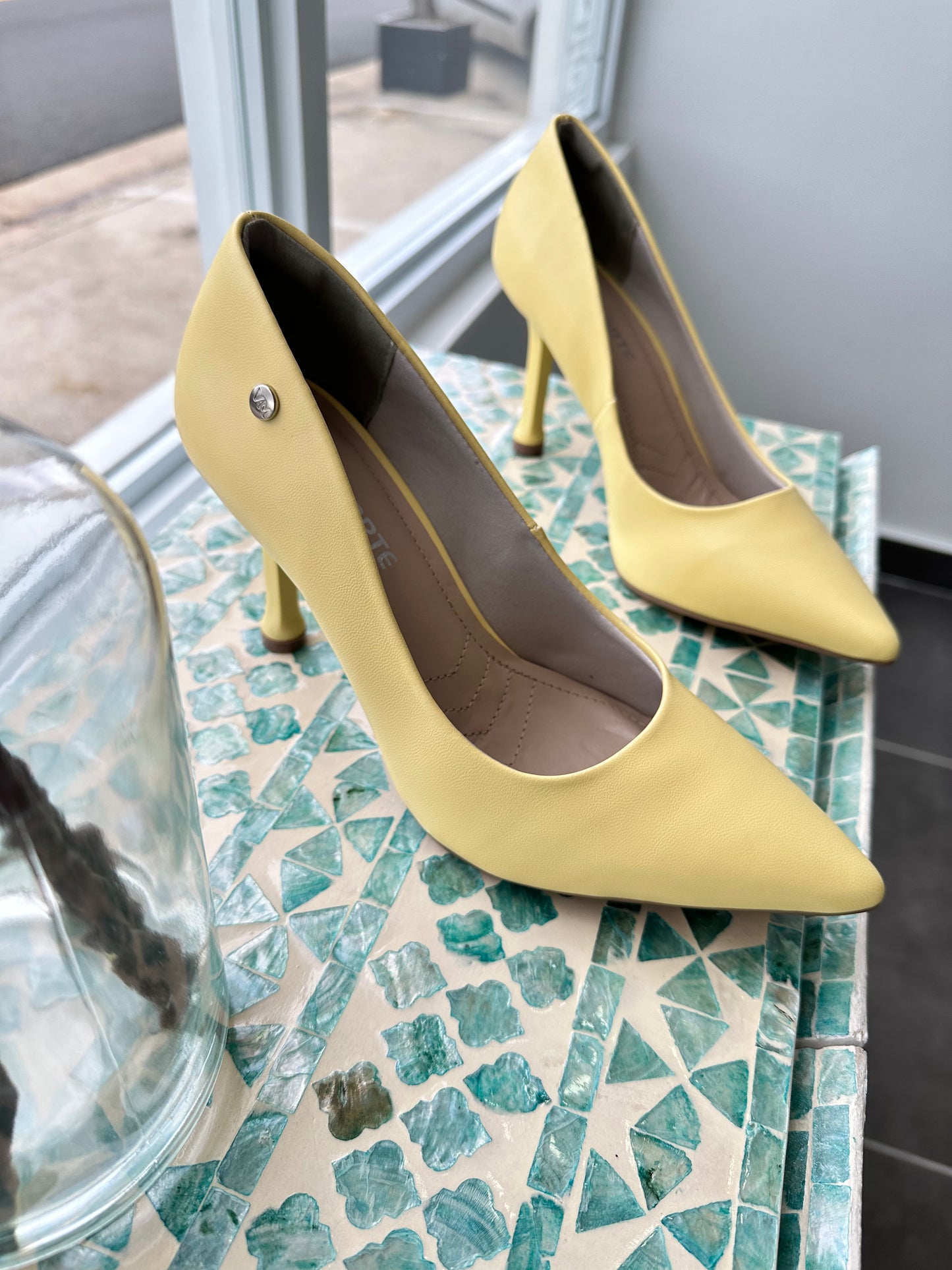 FULL COLOR STILETTO 13401-02A- FINAL SALE