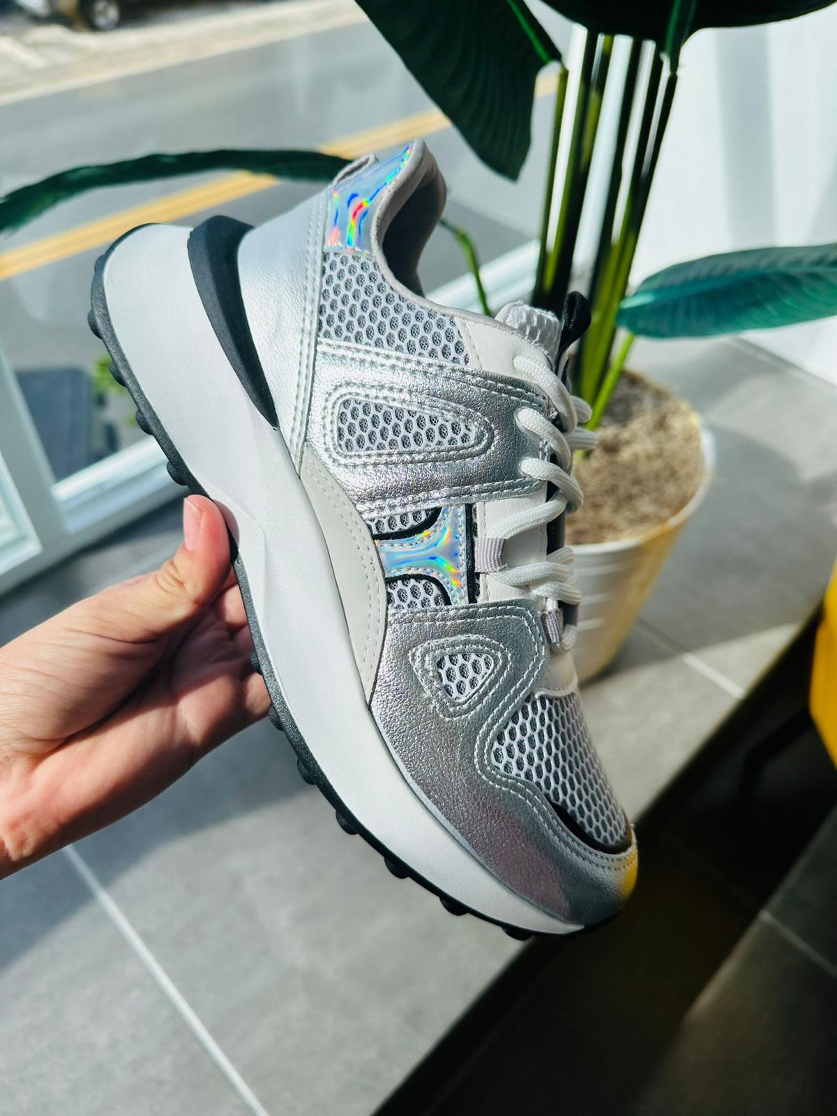 SILVER BLACK SNEAKER 17501-01
