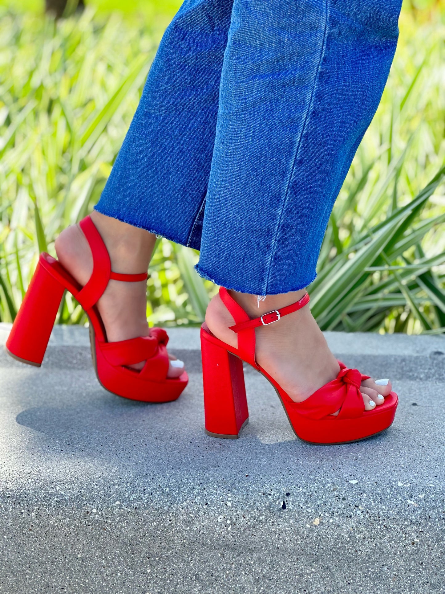 Lola red- 8,9,11 - Stela The Shoetique
