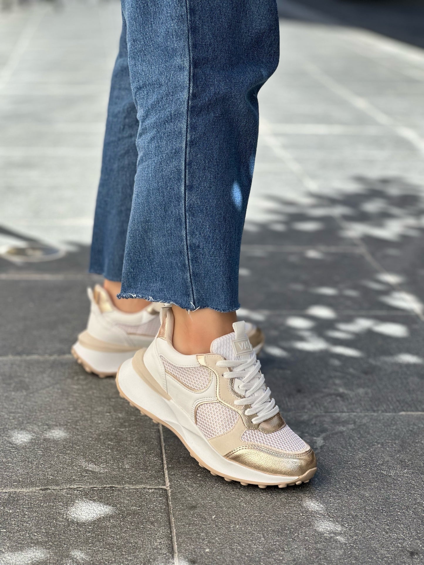 Minne Golden White Sneaker - Stela The Shoetique