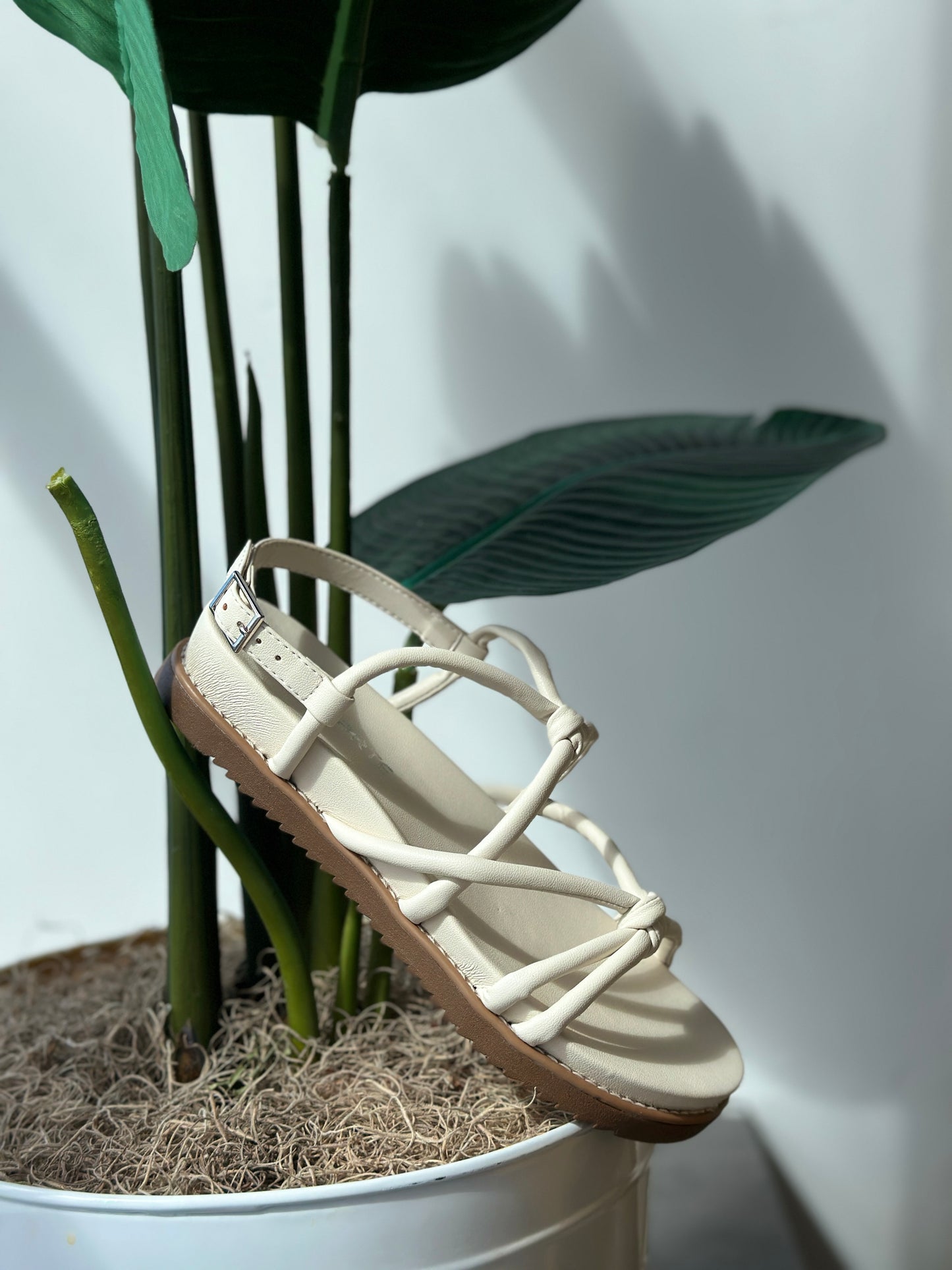 KNOTTED FLAT SANDAL 18005-01