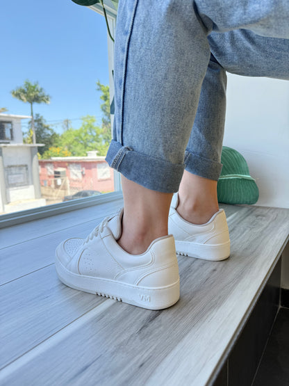 Bernice white sneaker 6,7