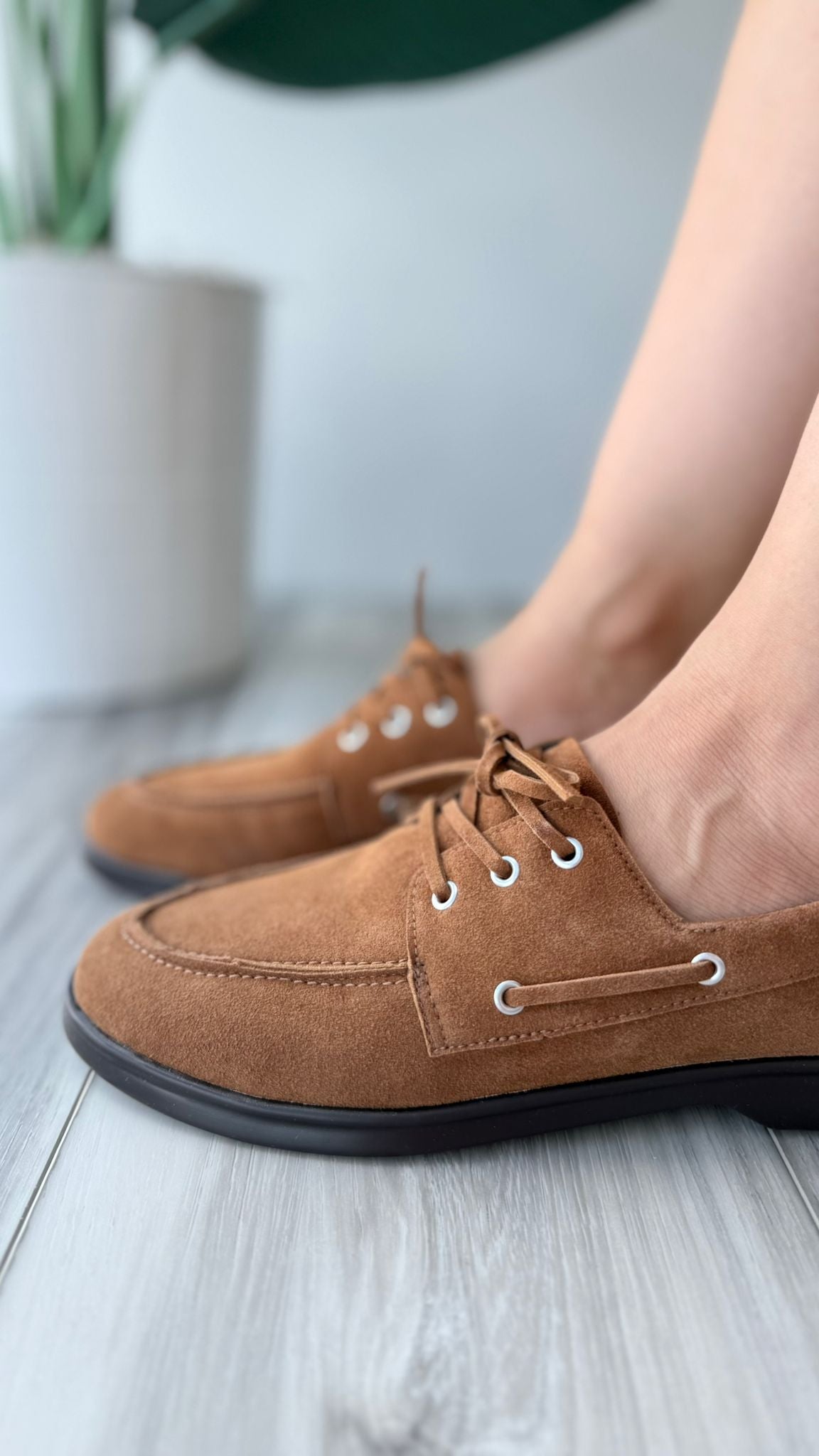 Hazel camel topsider