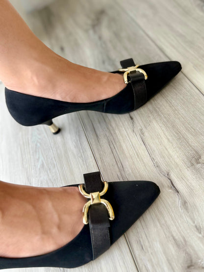 Astoria black