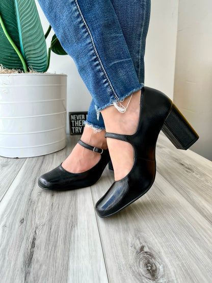 Bambi black heel