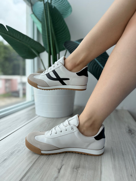 Giovani blk white 7