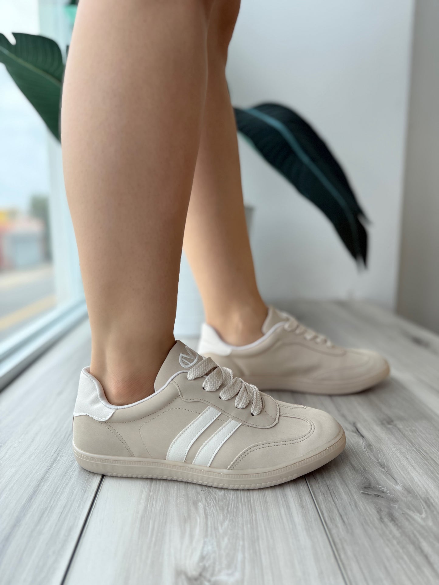 Caesar beige