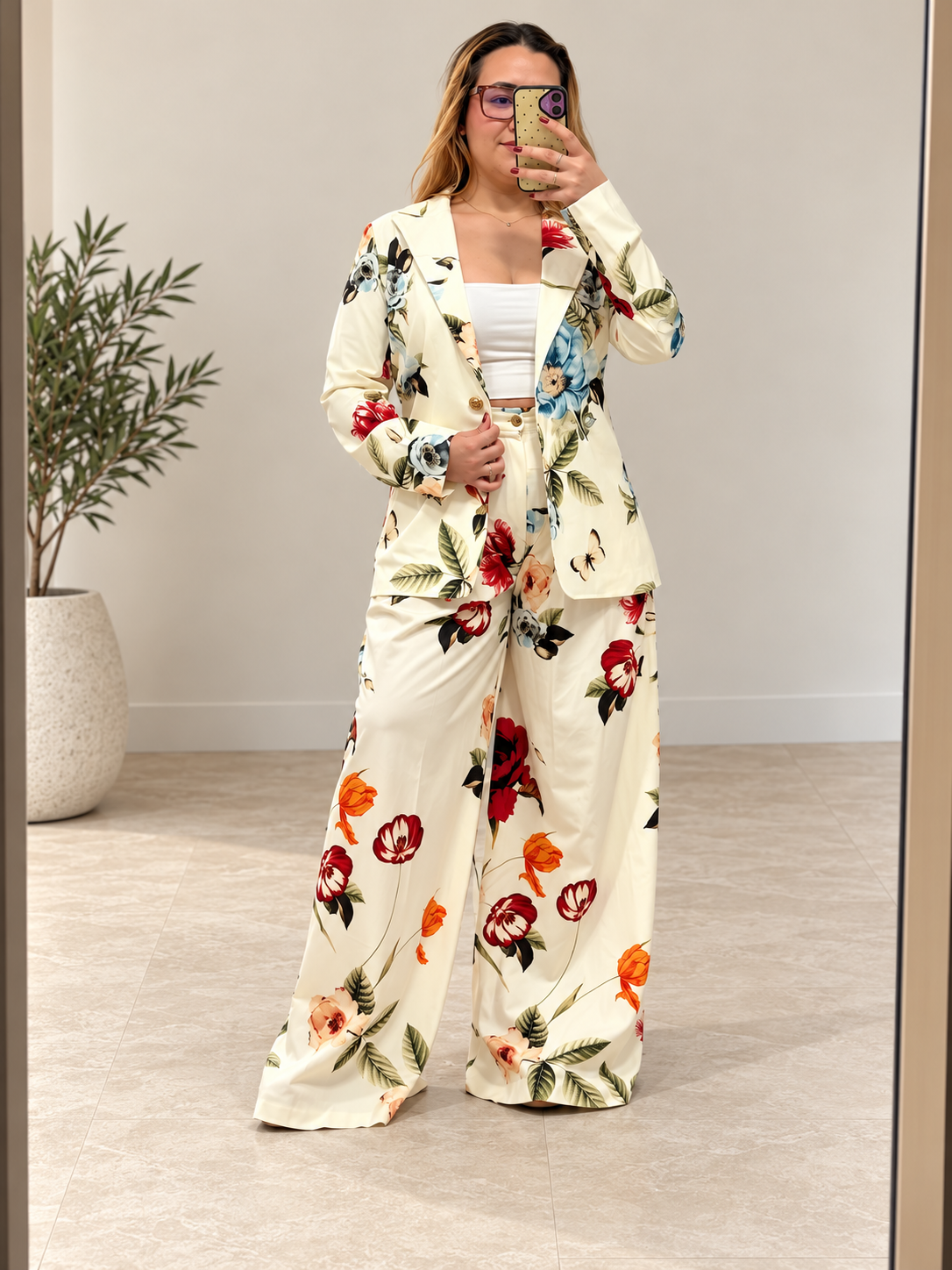 Flora suit