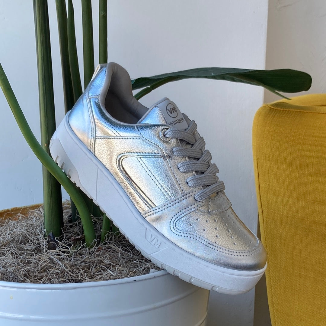 Luisa metallic silver sneaker