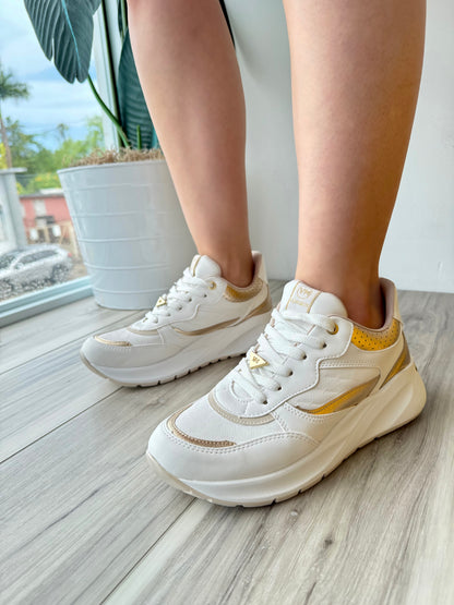 Alaia white/gold sneaker 8,10