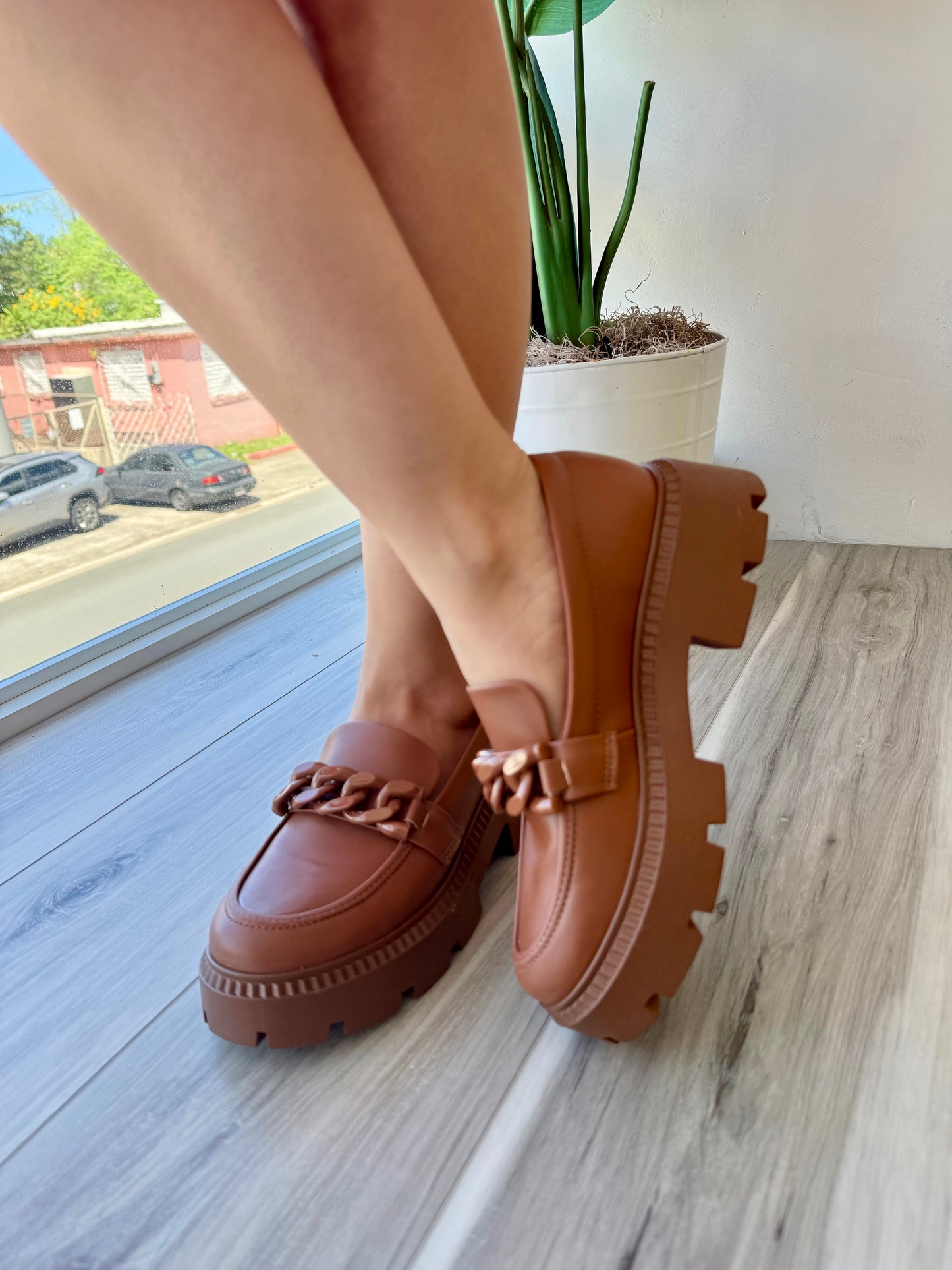 Emmy brown loafer