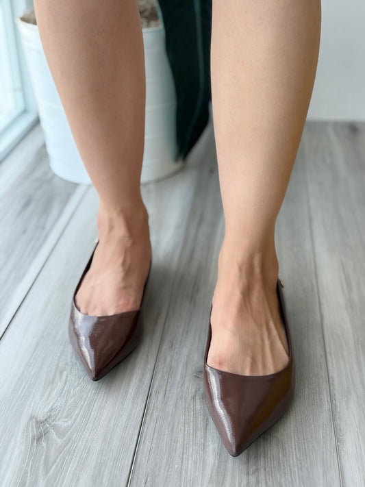 Madrigal dark brown