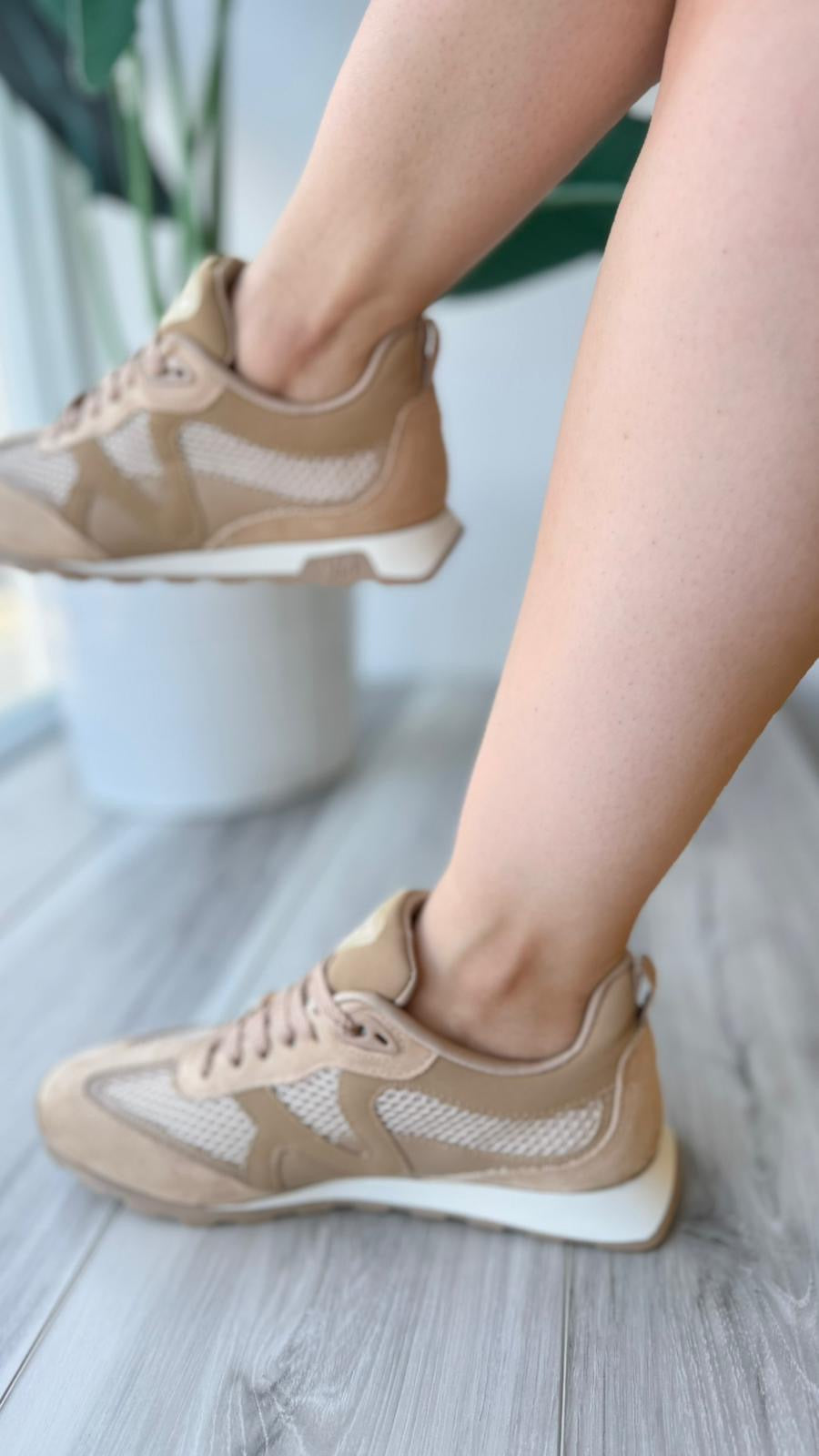 Oriol beige sneaker