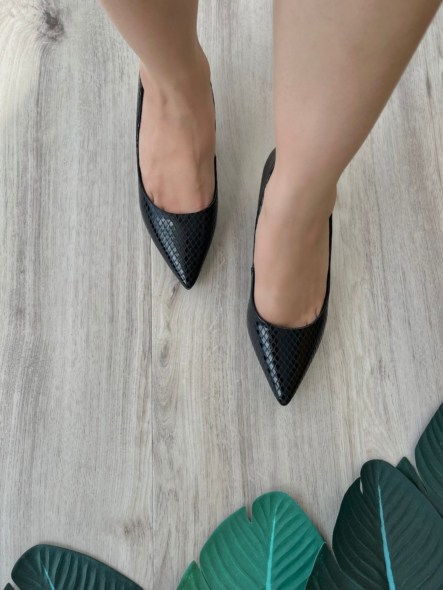 Pauli black heel