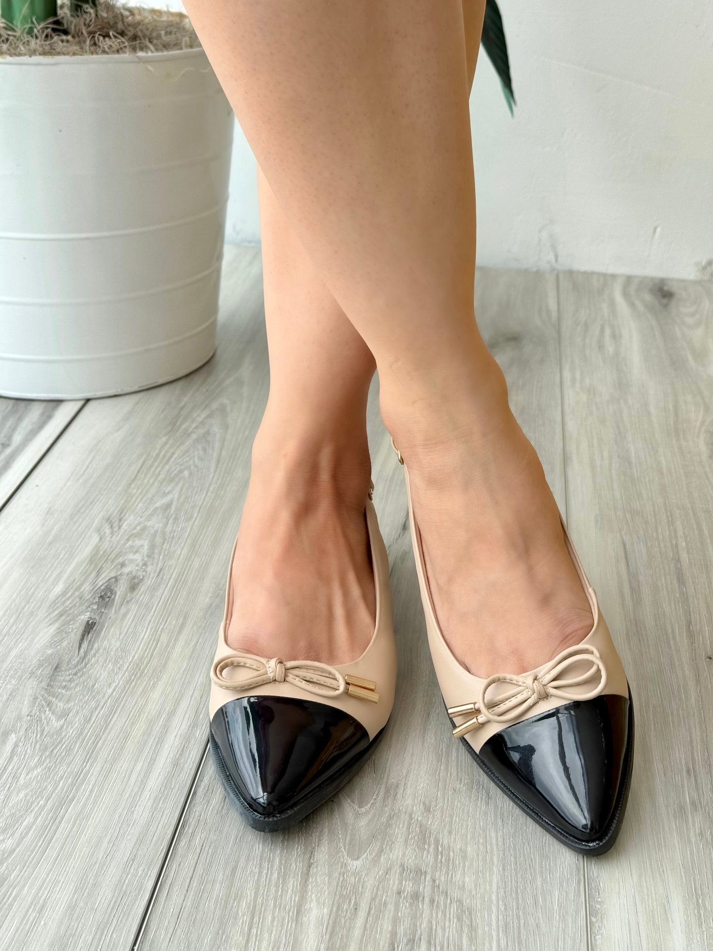 Pietri beige black
