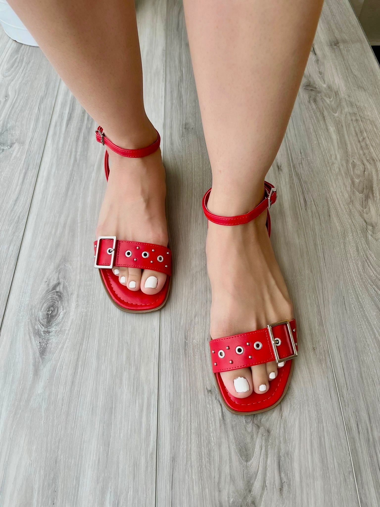 Logan red flat - Stela The Shoetique