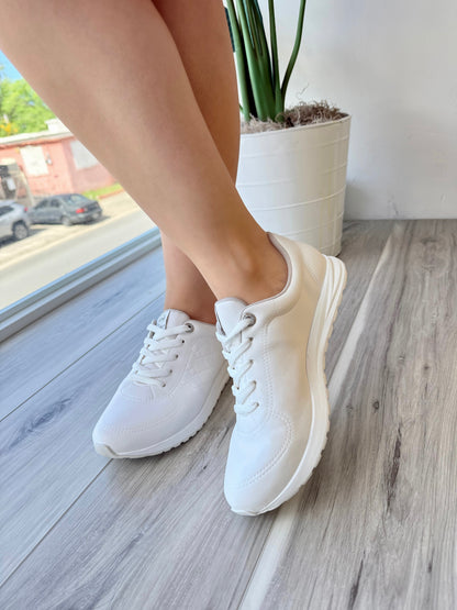Cleo White 7,8