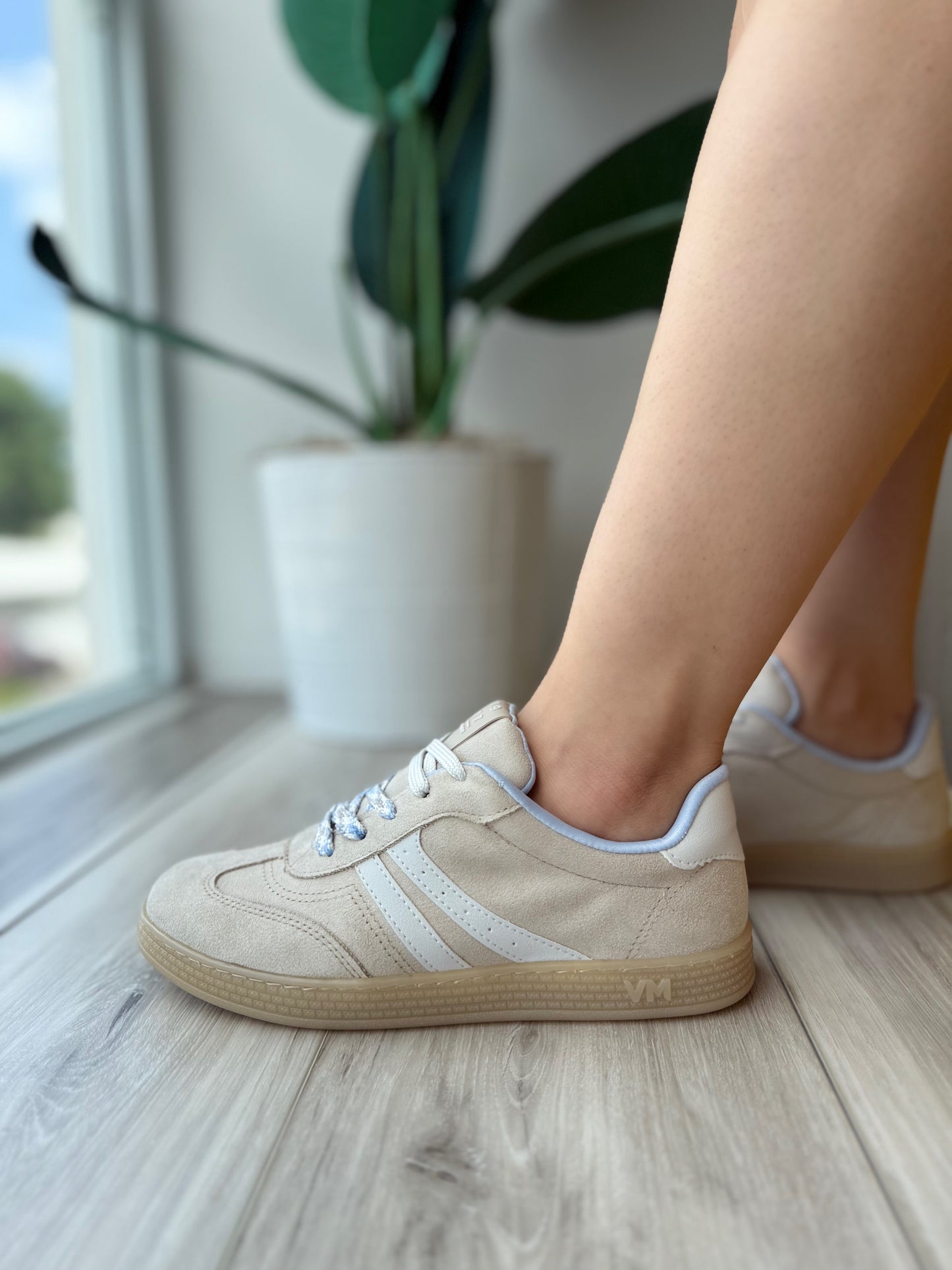 Colin beige blue