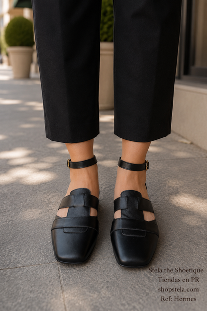 Hermes black