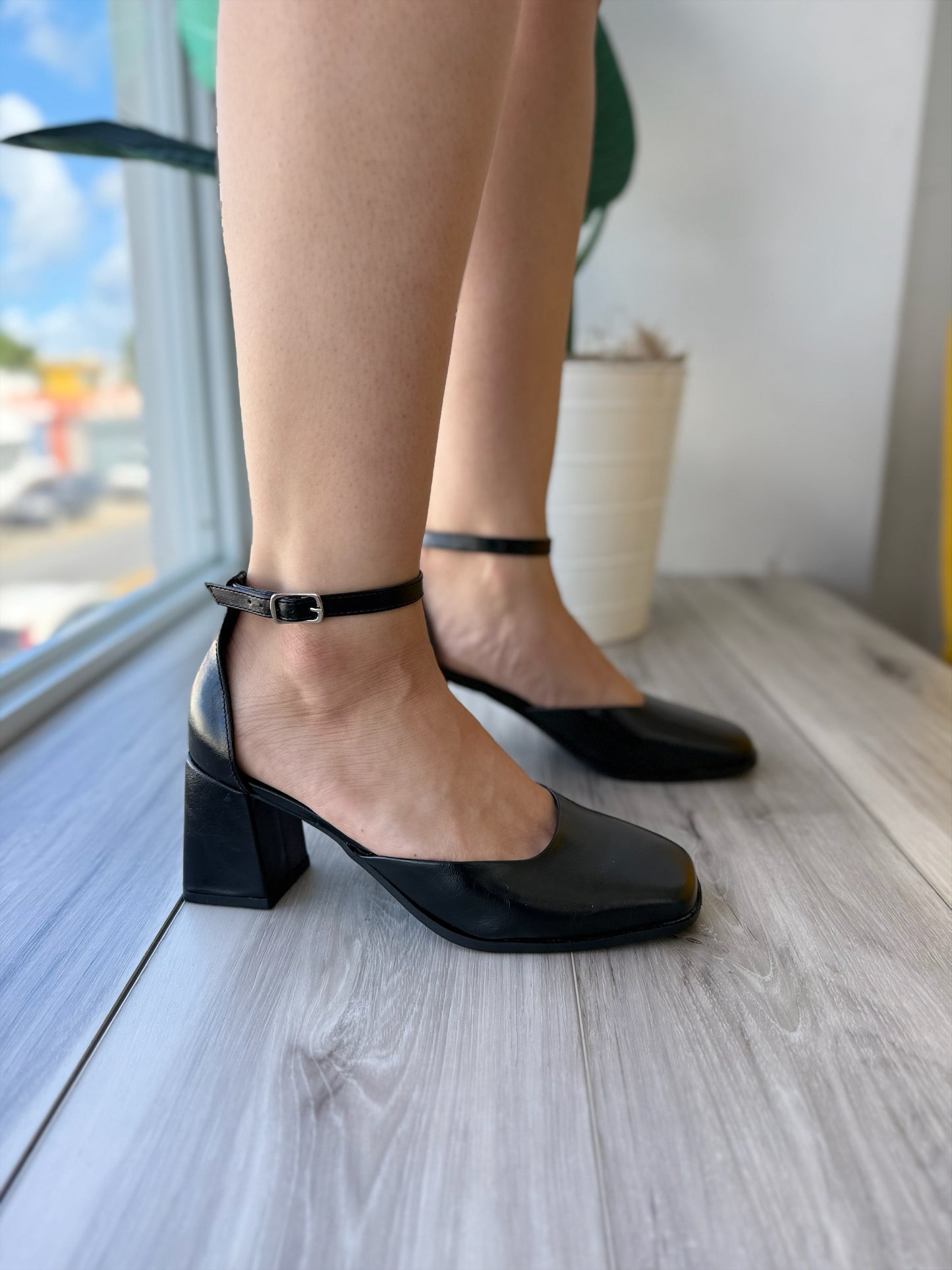 Enriquetta black 7,8