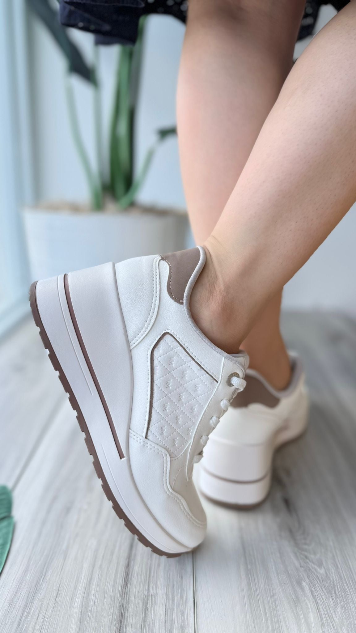 Jaime off white heeled sneaker