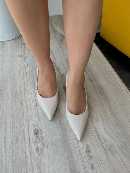 Adela off white - Stela The Shoetique