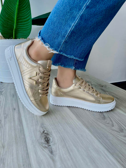 Nuna gold sneaker