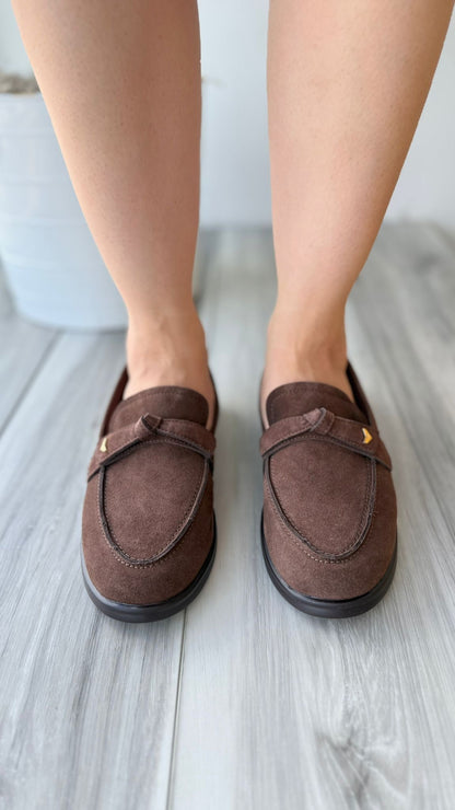 Freya cafe topsider