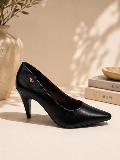 Kenia black heel