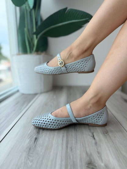 Dominga blue