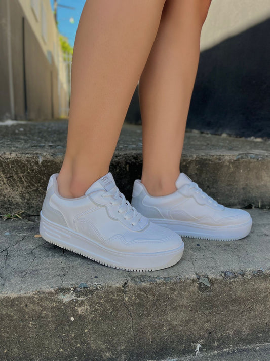 White/ gray sole Classic Sneaker 5701-08