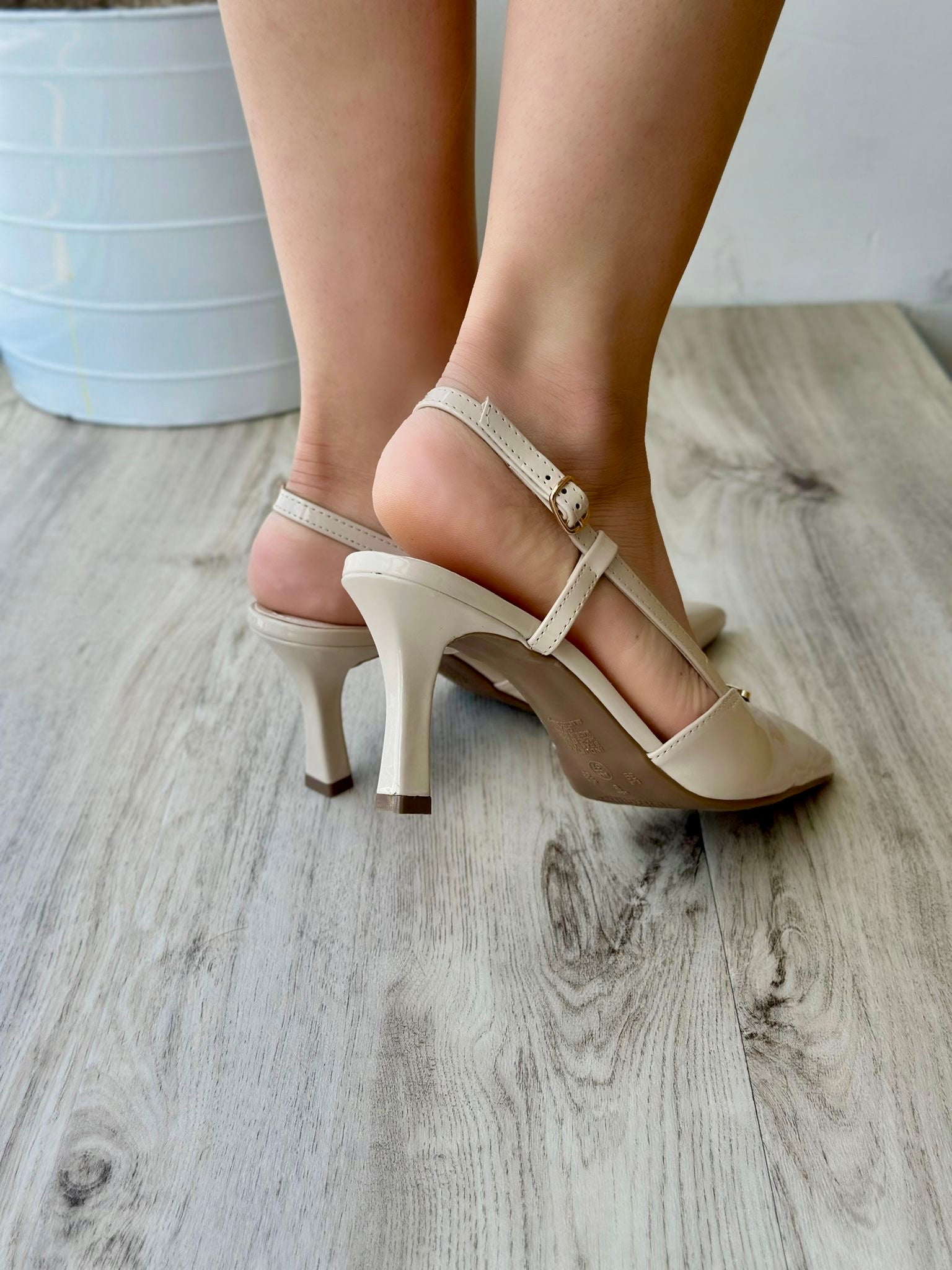 Gisela creme heel - Stela The Shoetique