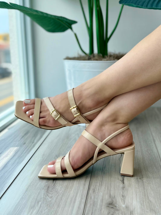 Patricia beige
