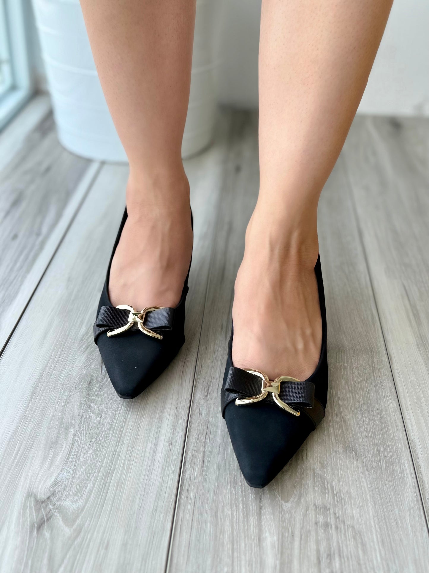 Astoria black