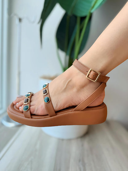 Marisela camel
