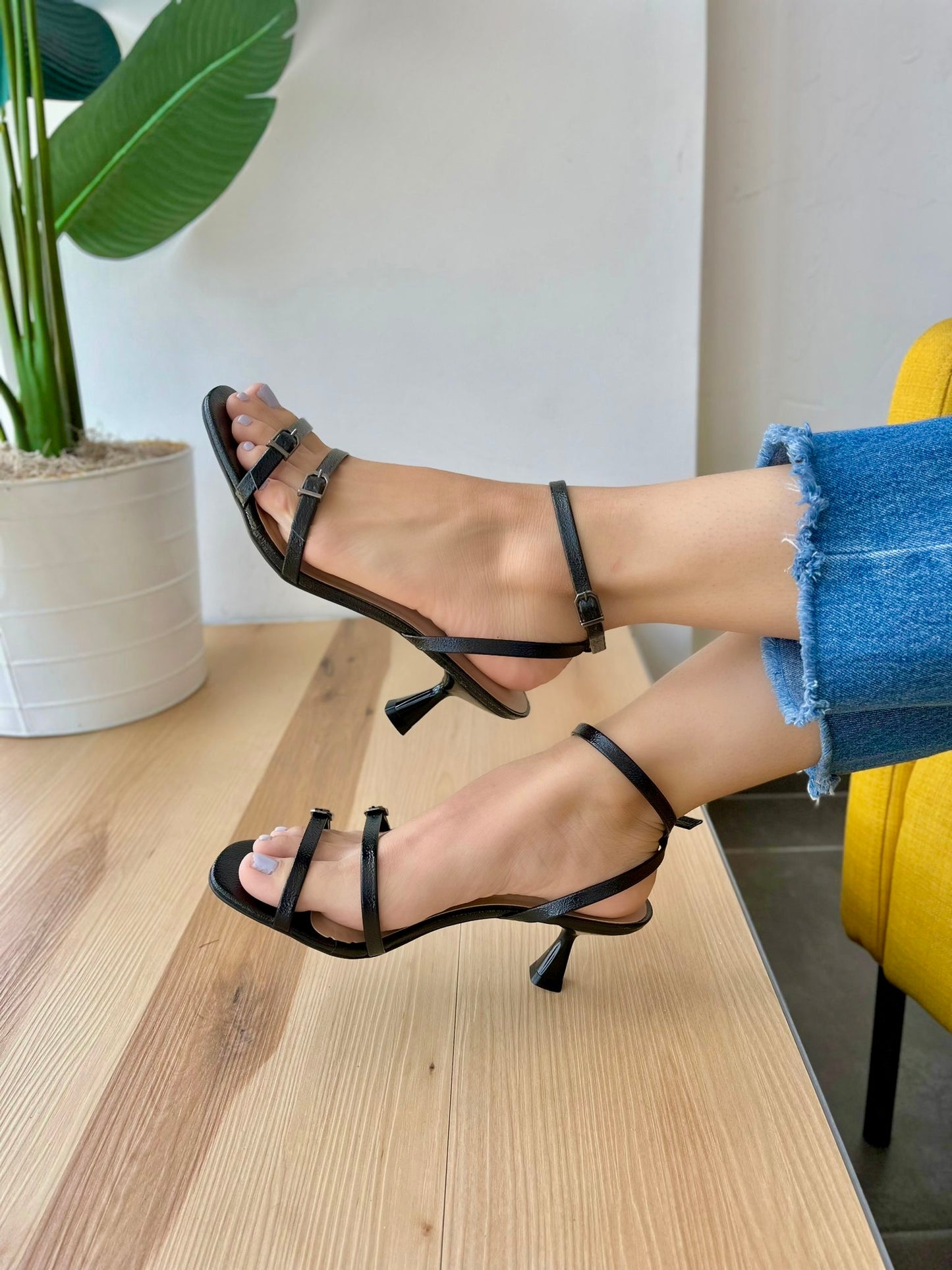 Elda black heel - Stela The Shoetique