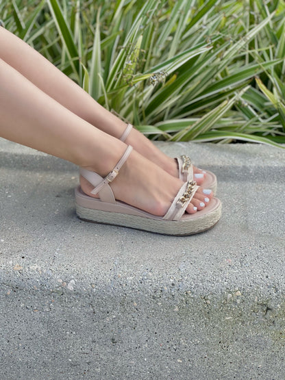 Betina creme flatform - Stela The Shoetique