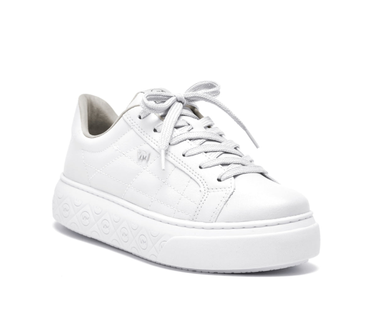 Aitana texturized white sneaker