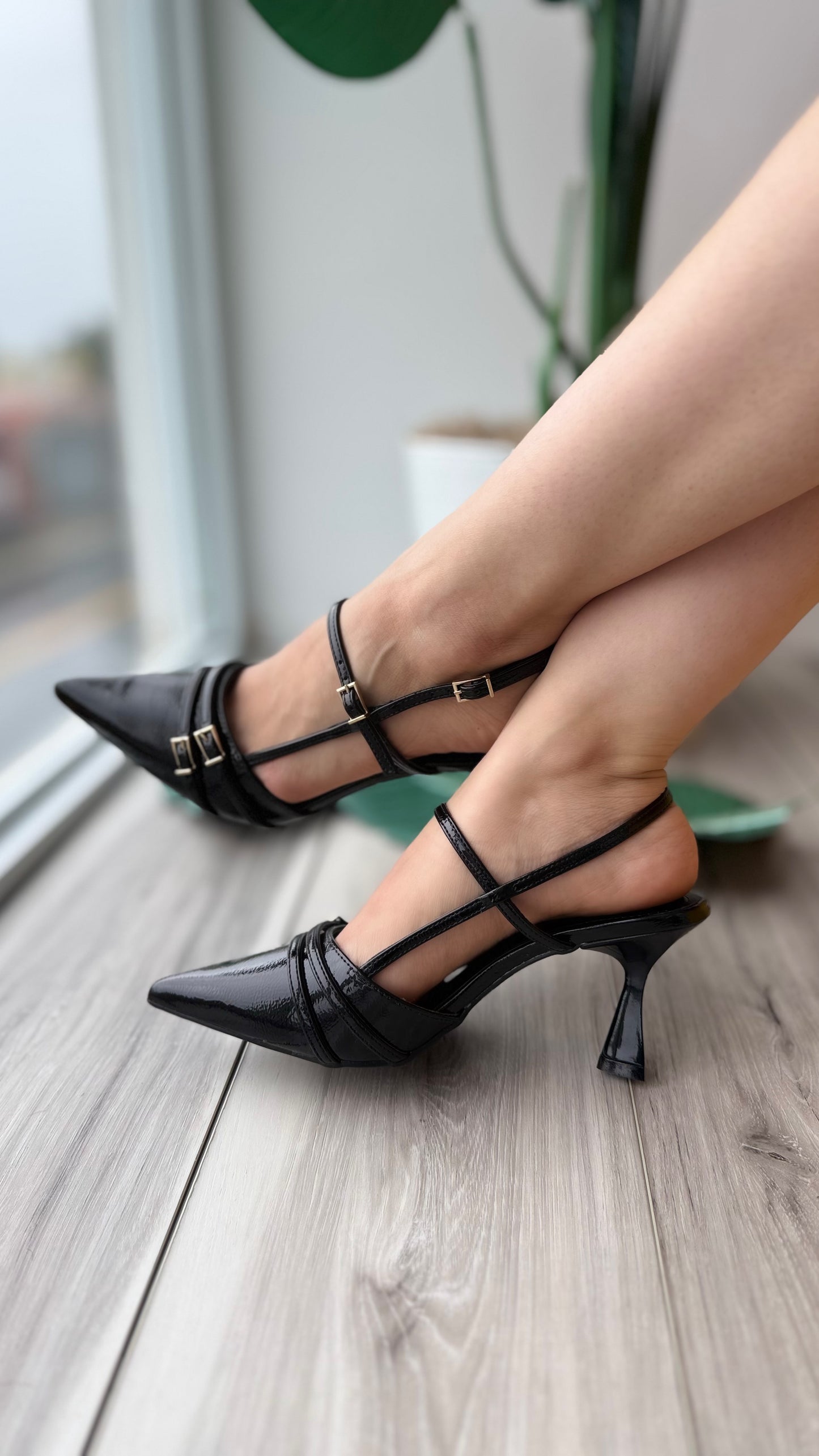 Lucrezia BLACK