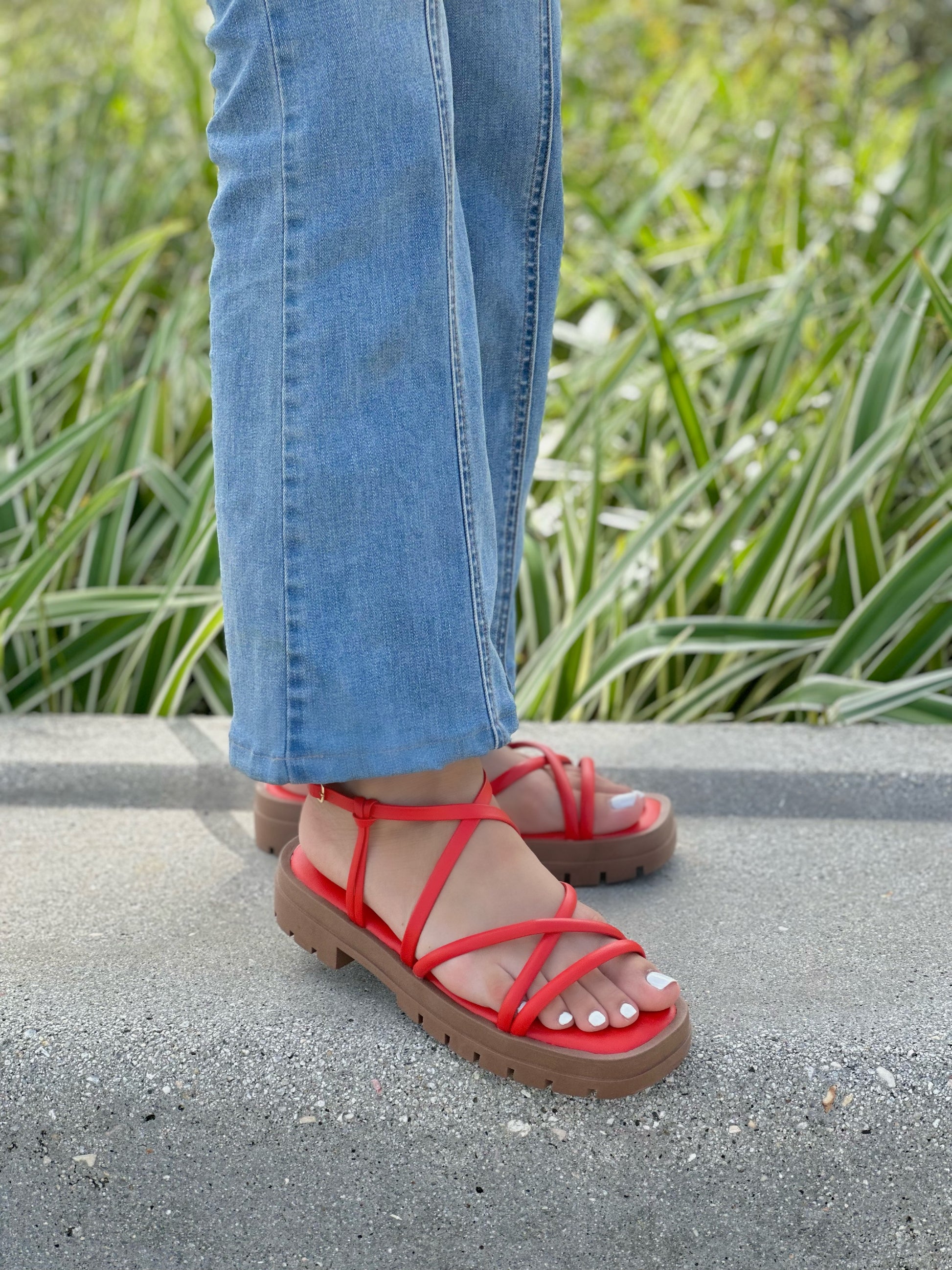 Dian red flat - Stela The Shoetique