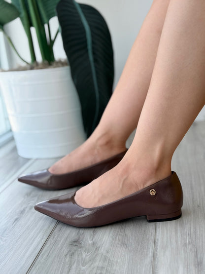 Madrigal dark brown