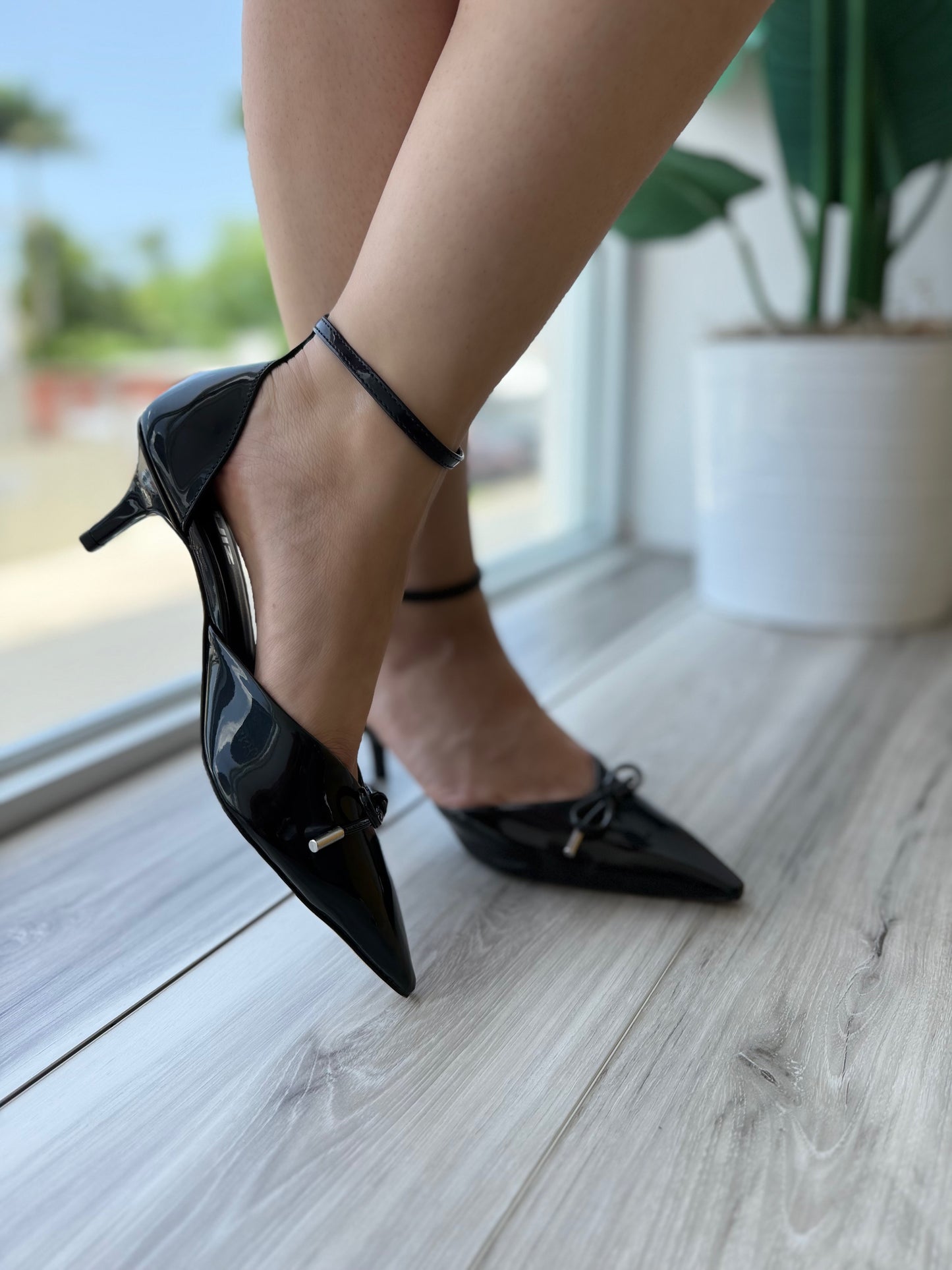 Maela black