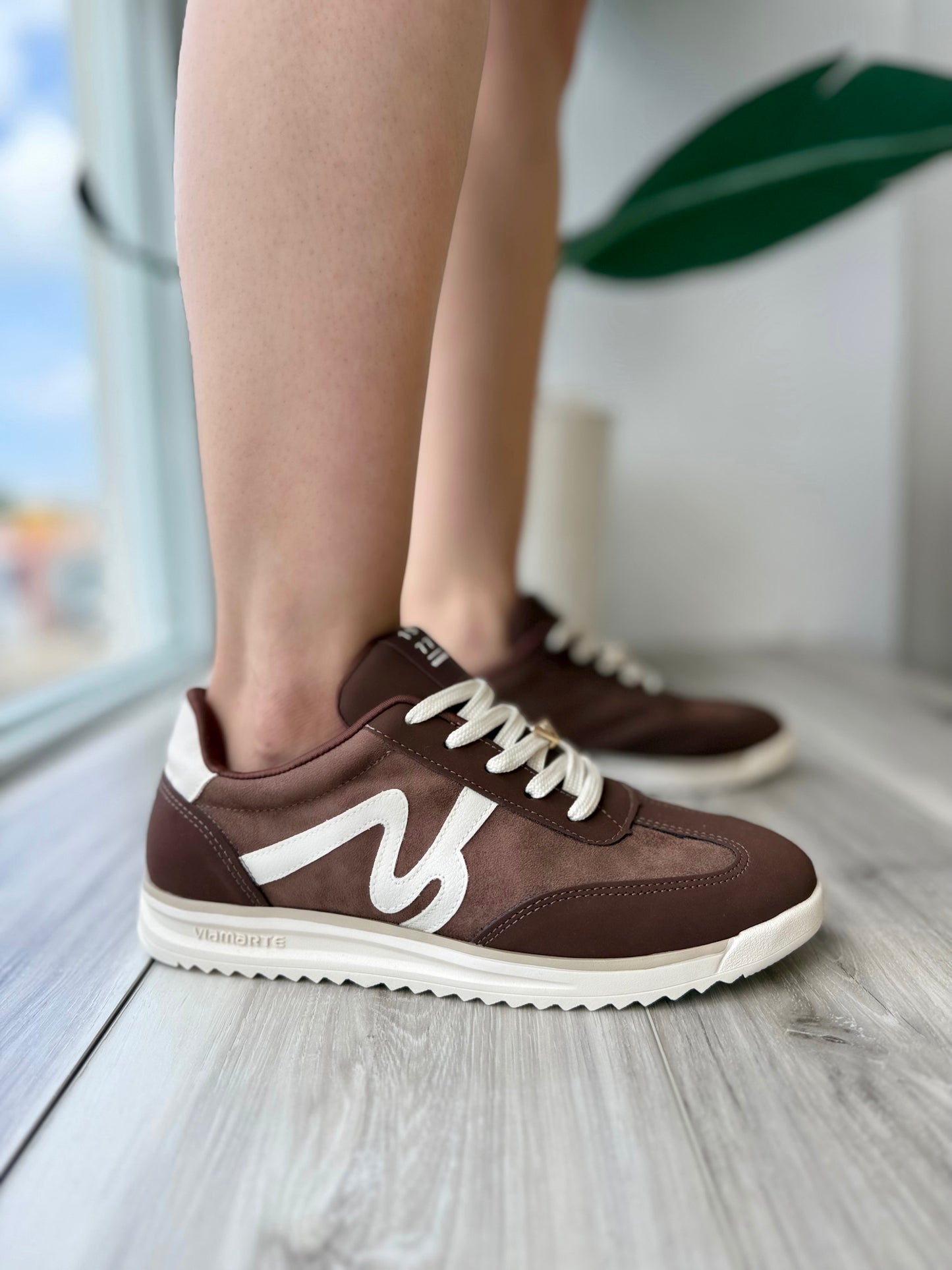 Norman dark brown
