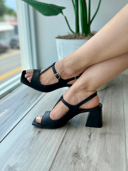 Amalia black