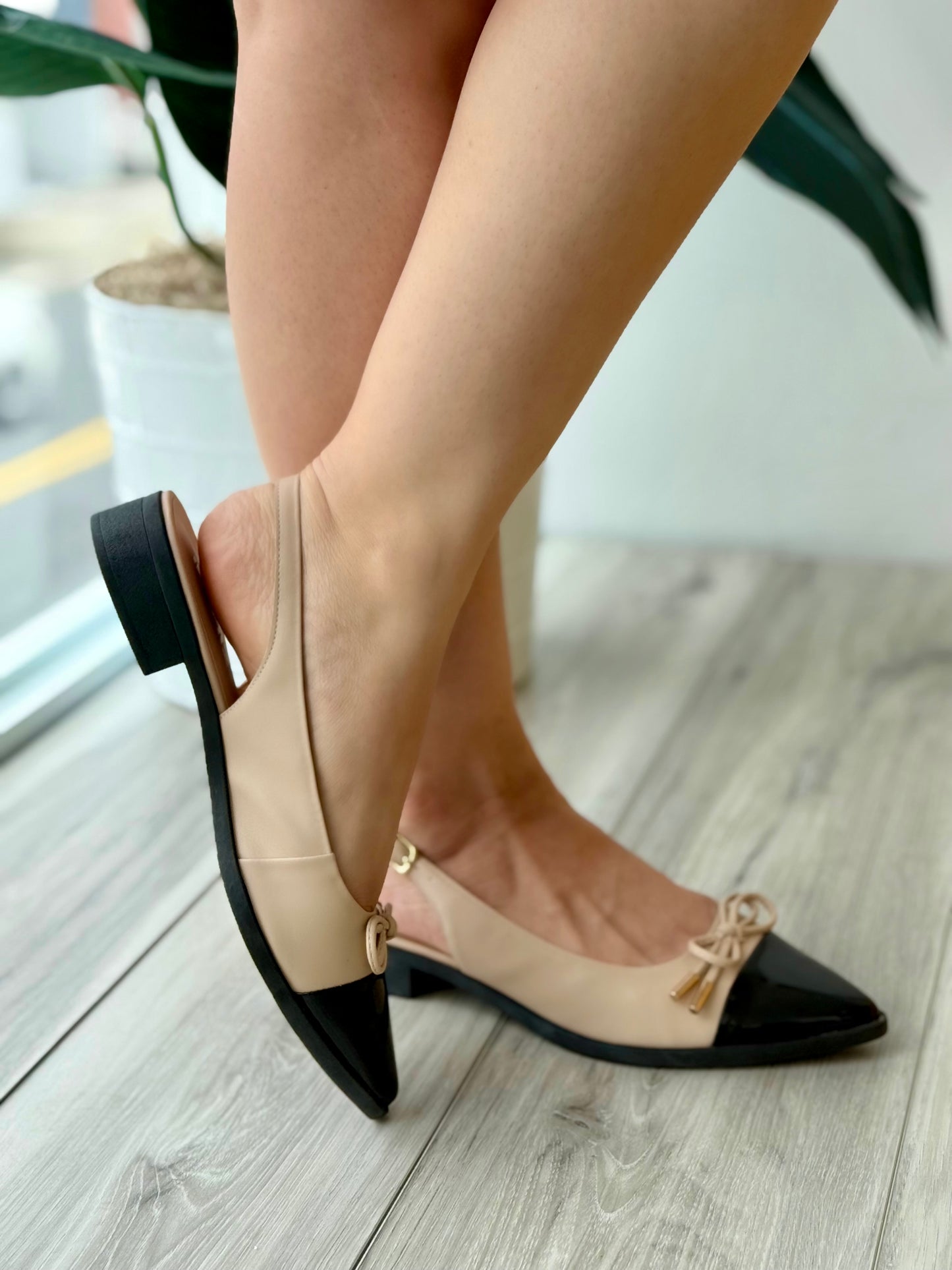 Pietri beige black