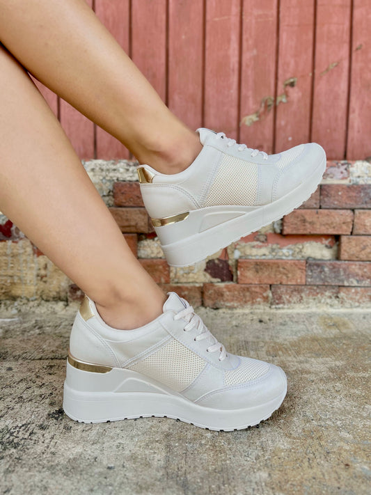 Off White Heeled Sneaker 2208-01