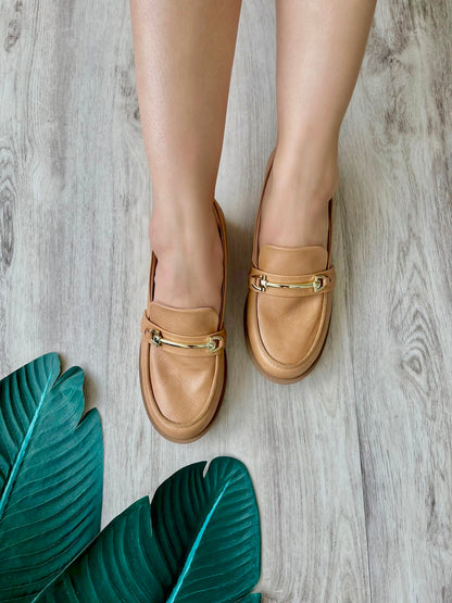 Frenchie caramelo loafer