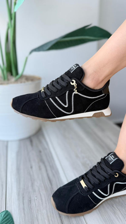 Eduardo black sneaker