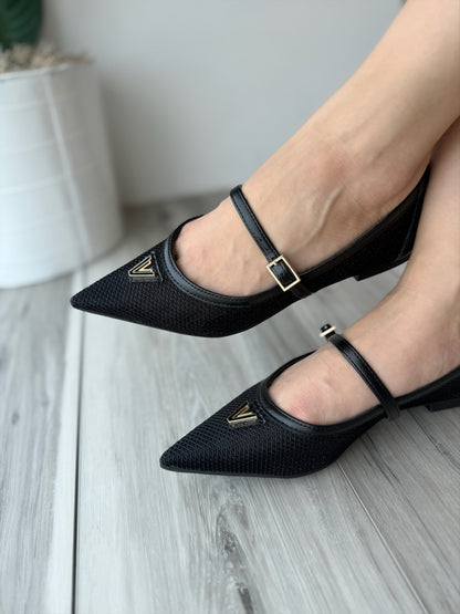 Celestina black